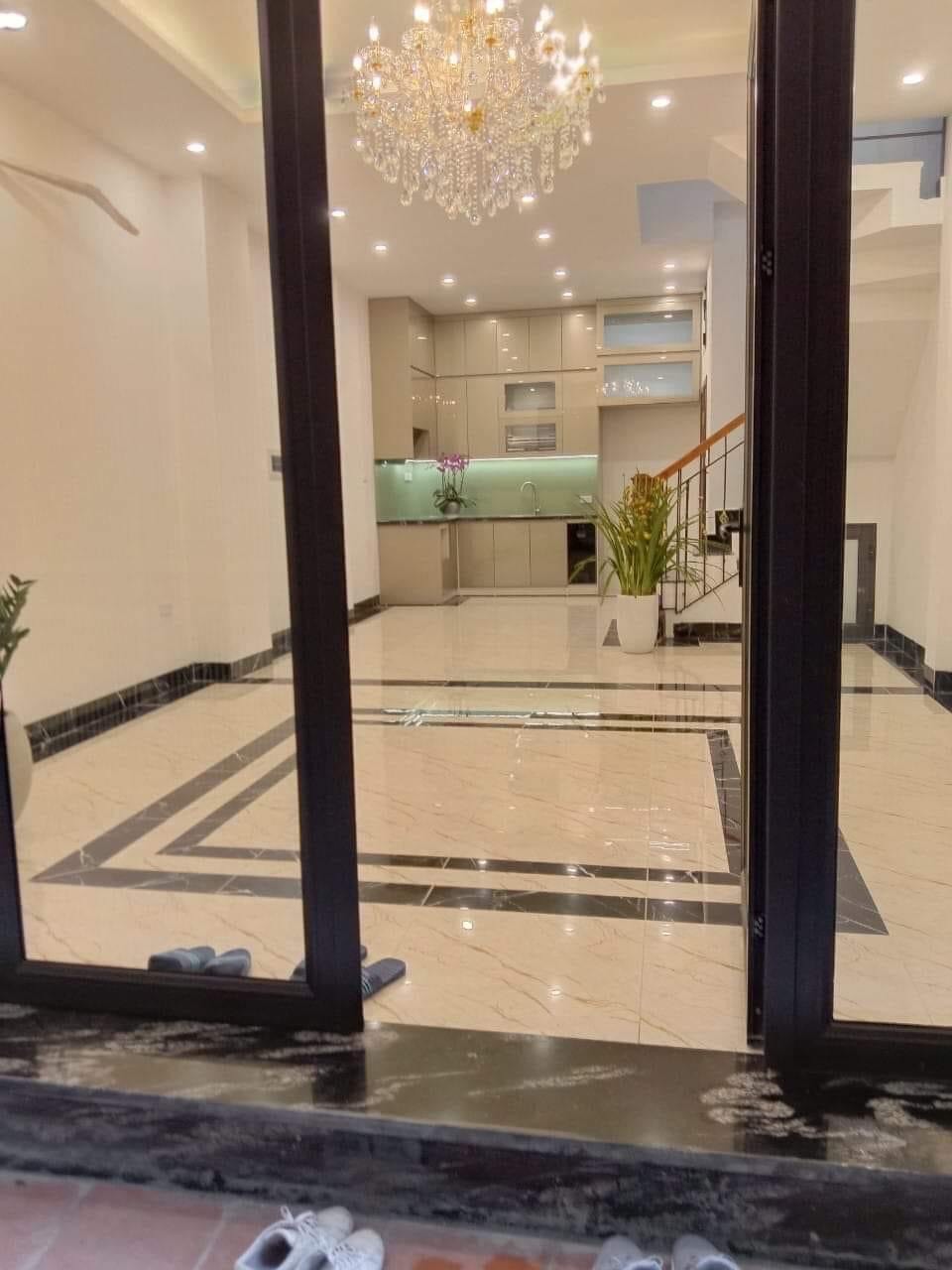 HIẾM 4T PHỐ XUÂN DIỆU,TH, 48M, MT 4,7M, SỔ ĐẸP,GẦN PHỐ, 15M RA Ô TÔ, Ô CHỜ TM, GIÁ 9,55 TỶ