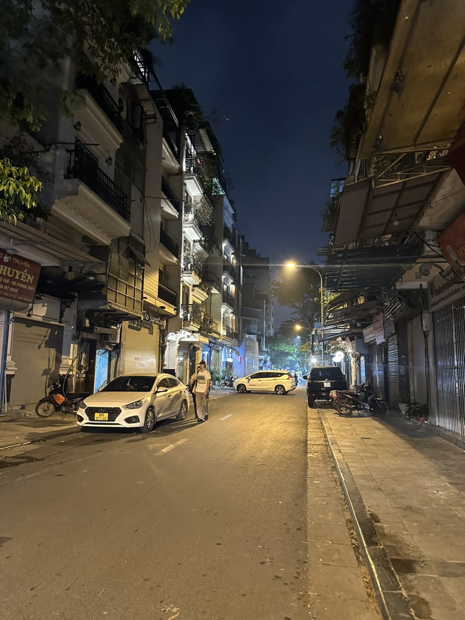 Mặt phố Hàng Đồng, 72m, Mặt tiền 4.5m, 51.9 tỷ.