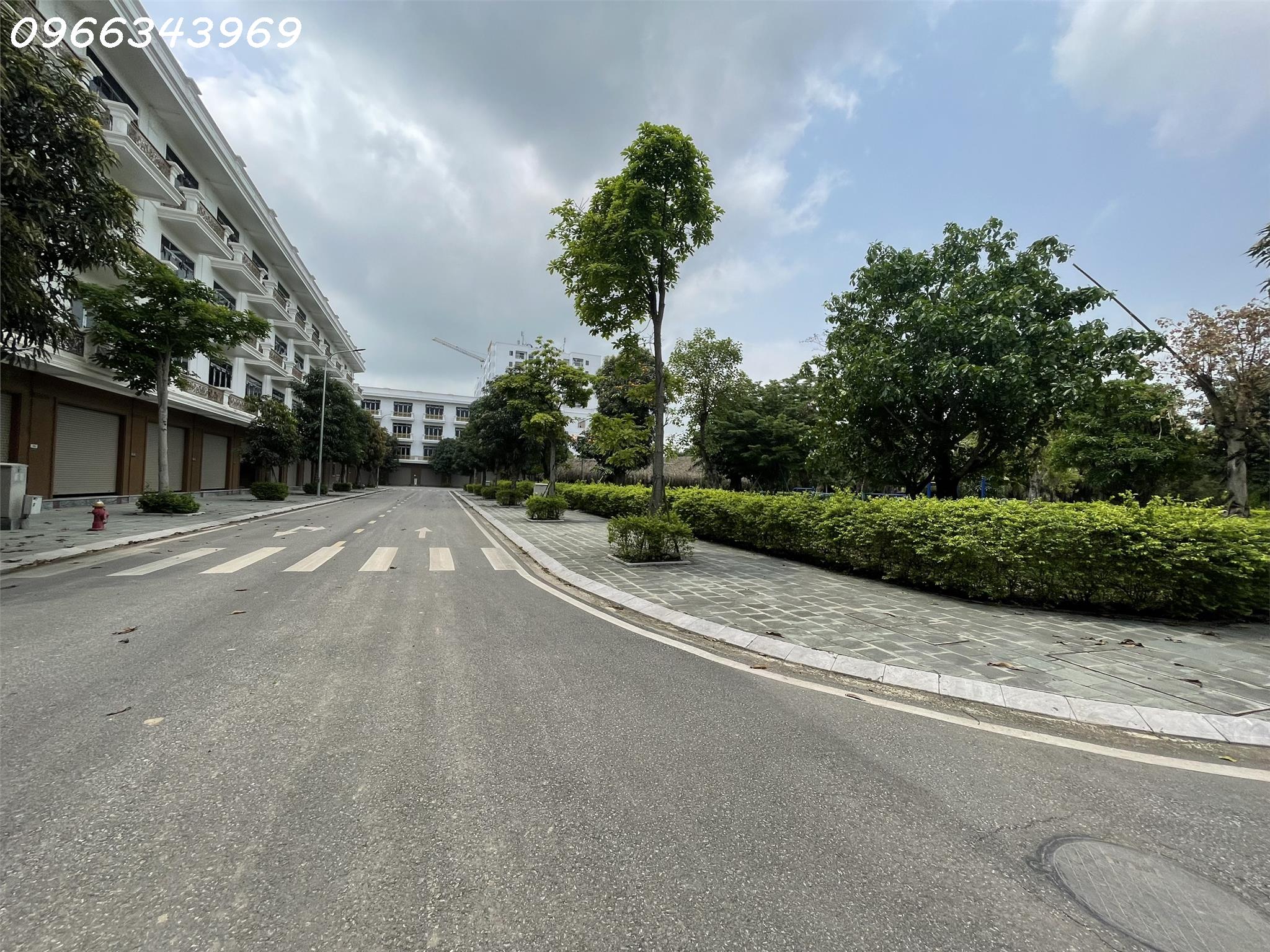 1,8 TỶ, NHẬN NHÀ, SANG TÊN SỔ NGAY. NHÀ 4 TẦNG TT TP.THANH HÓA CĐT: 0966 343 969