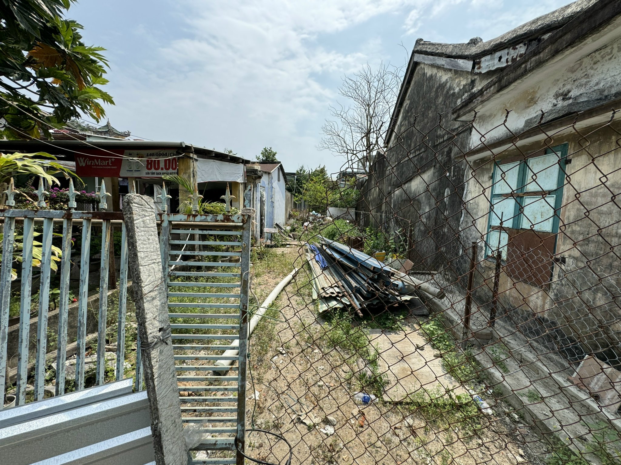 KẸT TIỀN BÁN LÔ ĐẤT ĐI BỘ ĐẾN CHỢ CHIỀU ĐÀ NẴNG 10M