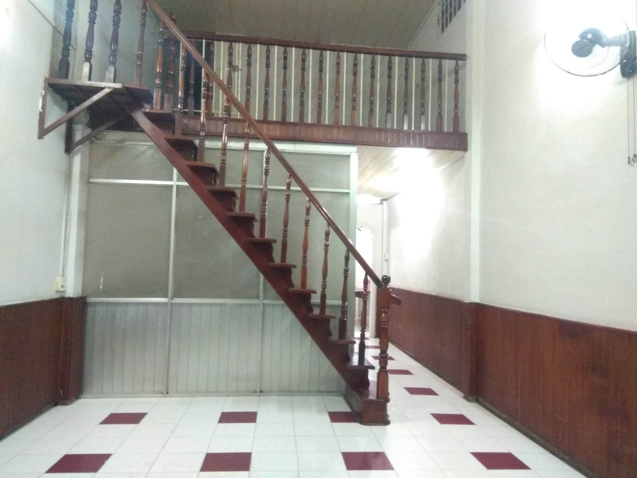 Cho thuê nhà HXH Lũy Bán Bích quận Tân Phú 4 x 14- 2Tang chỉ 7 triệu TL