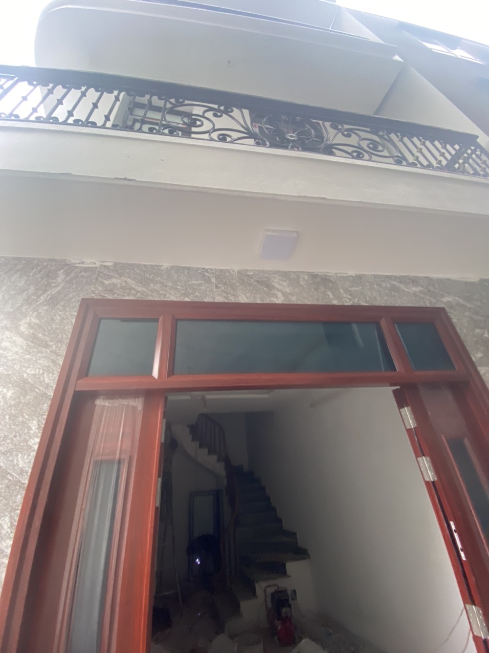 Bán nhà lô góc 3,5 Tầng 3PN ngay TT Văn điểm, cách 1 nhà ra ô tô tránh, giá 3.x tỷ