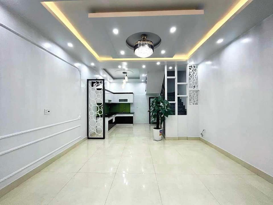 Bán nhà phố Trung Hành, diện tích 43m 3 tầng ngõ cực nông GIÁ 2.56 tỉ