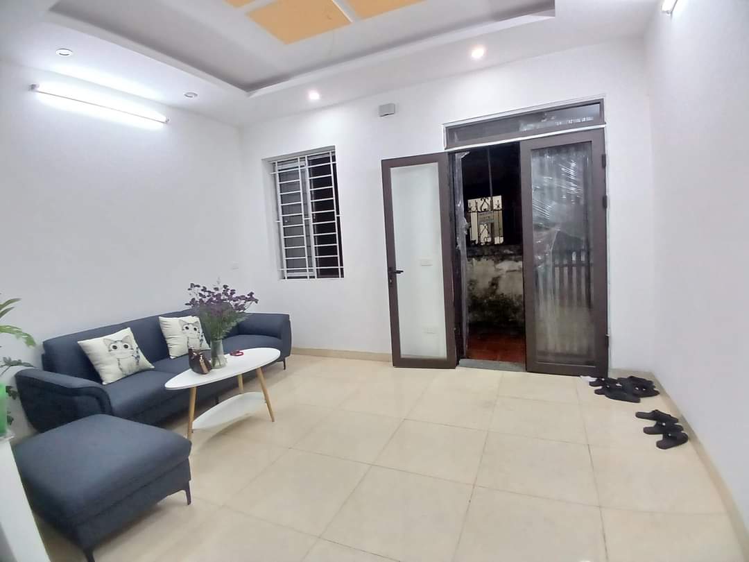 NHÀ MỚI TINH - NGÕ THOÁNG - GẦN CÔNG VIÊN - 33M - 4T - PL - Ở SƯỚNG - NHỈNH 3 TỶ.