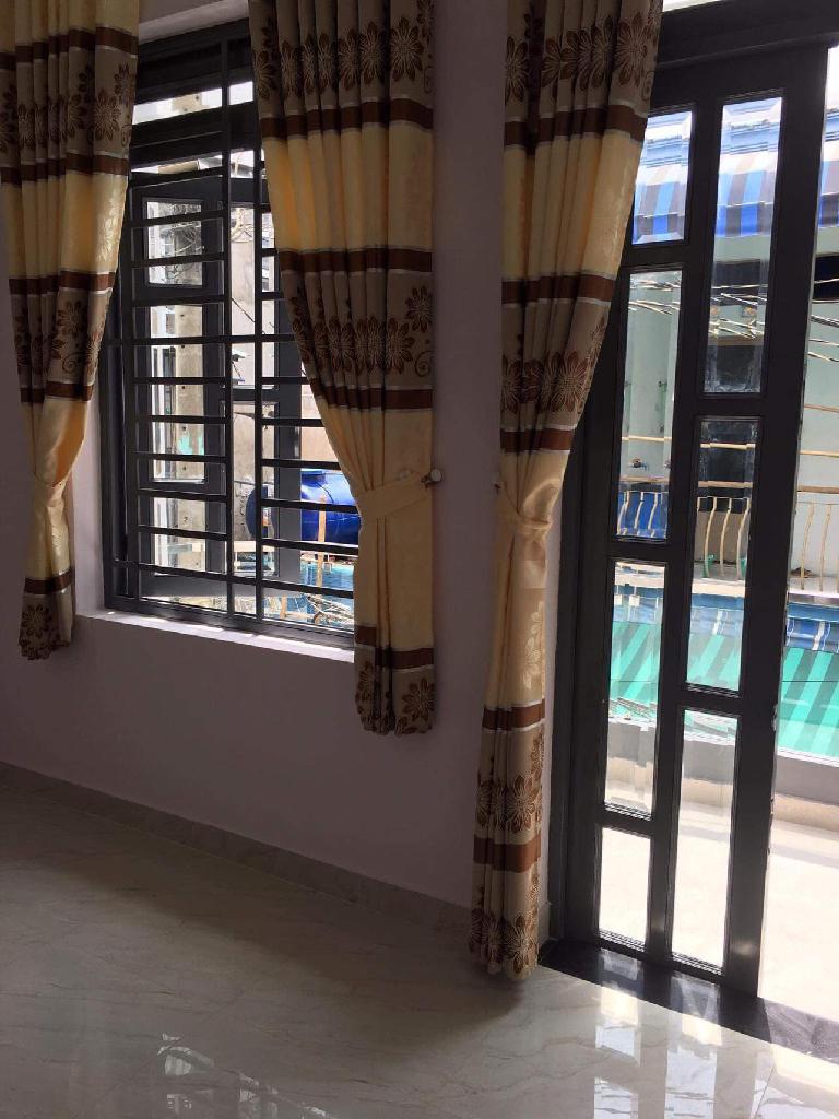 Chủ định cư cần bán gấp nhà 47m2 2 lầu giá chỉ 4.9 tỷ quận tân phú