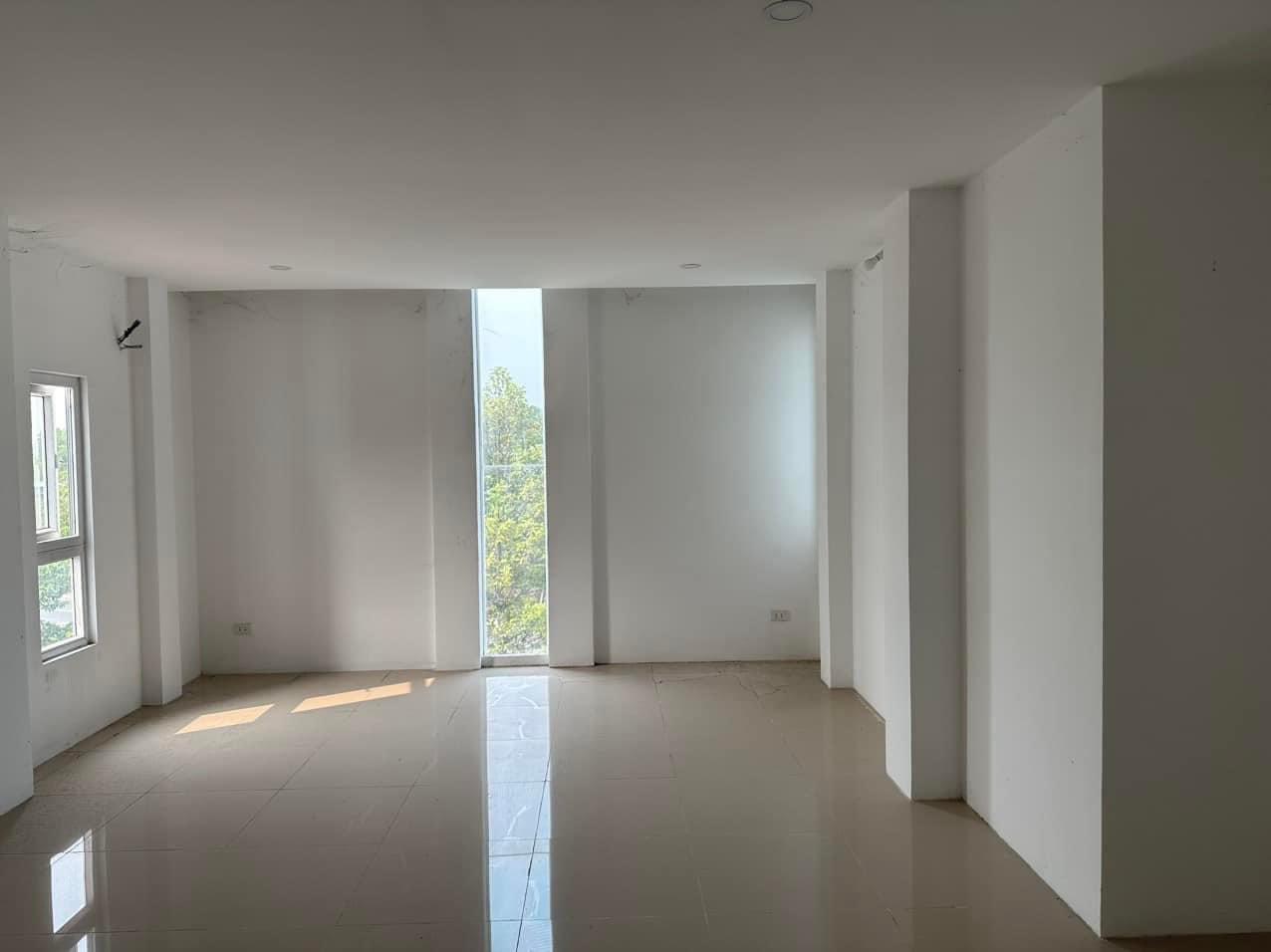 Cho Thuê Toà Building Mặt Tiền Mỹ Phước Tân Vạn, Thủ Dầu Một, Bình Dương - Diện Tích 13x25m, Thích Hợp Văn Phòng Đại