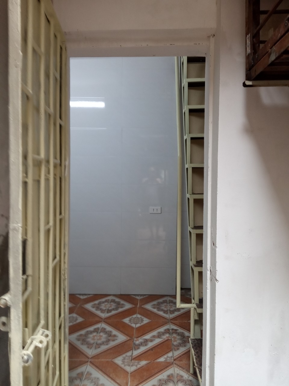 Chính Chủ Cho Thuê Nhà Tập Thể Tại 2F Quang Trung, Hoàn Kiếm.