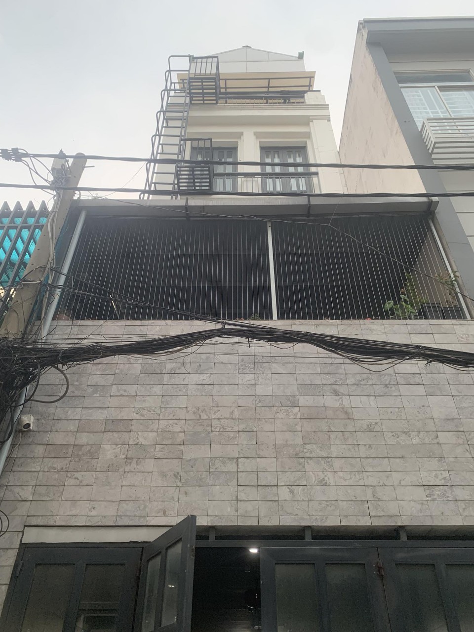 Tân Hương Tân Phú 4x33 5 tấm 25 căn hộ thu nhập trăm triệu hẻm xe tải thông Vườn Lài.