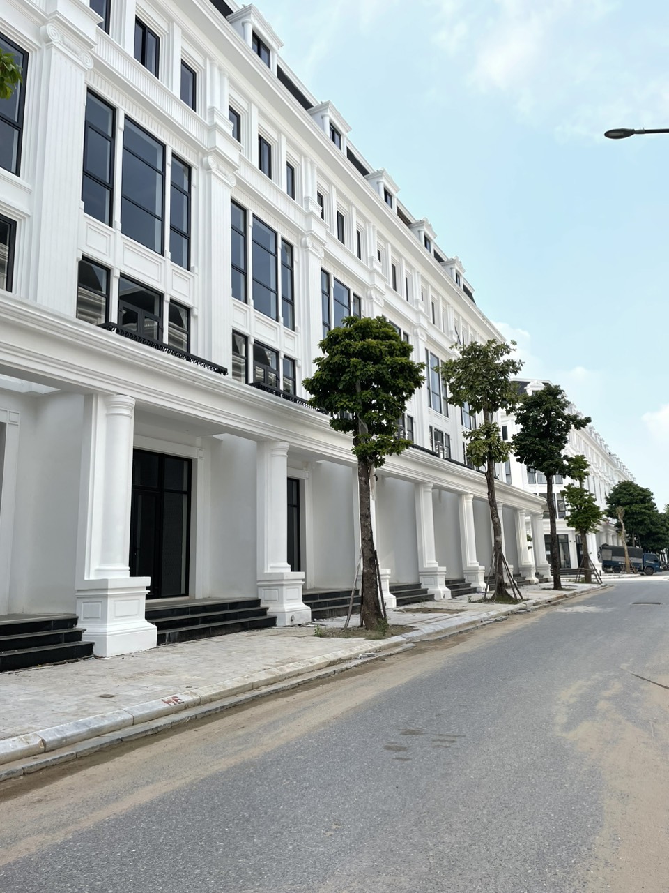 - CHO THUÊ VĂN PHÒNG, CÔNG TY- DỰ ÁN LOUIS CITY HOÀNG MAI, ĐƯỜNG TÂN MAI, PHƯỜNG HOÀNG VĂN THỤ, QUẬN HOÀNG MAI, HÀ NỘI