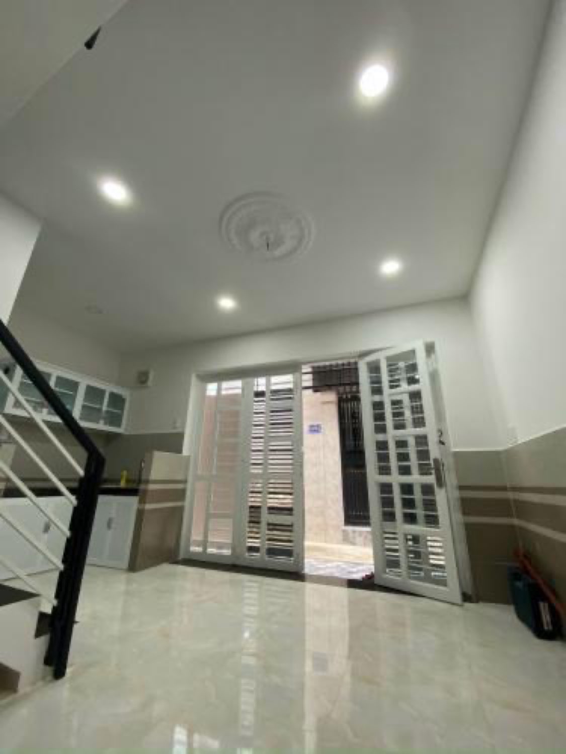 **NHỎ - ĐẸP - ĐỦ CÔNG NĂNG VỚI 3TẦNG - 27.3m² - CHU VĂN AN, BÌNH THẠNH - CHỈ 3.3 TỶ**