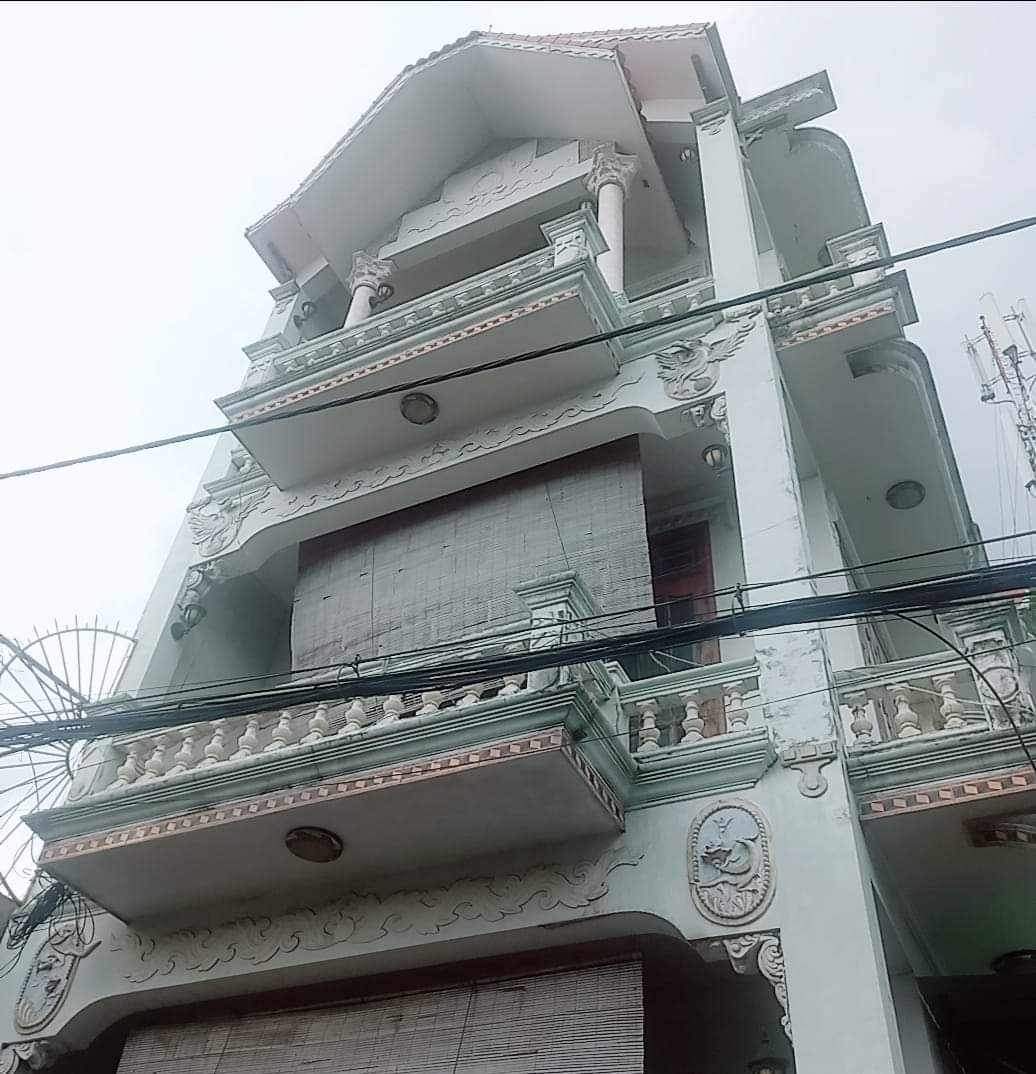 BÁN GÁP NHÁ - ĐƯỜNG LÊ THỊ HOA - BÌNH CHIỂU - THỦ ĐỨC 143M2 ( 11.5 X 12.5 ) 3 TẦNG BTCT - XE HƠI NGỦ TRONG NHÀ