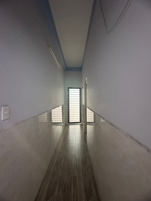 TÂN BÌNH - NHÀ ĐÚC BTCT 4 TẦNG - KHU KINH DOANH SẦM UẤT - DÒNG TIỀN THU NHẬP 30TR/THÁNG