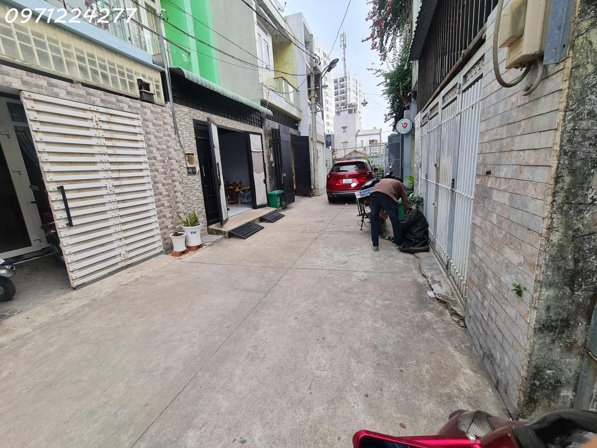 BÁN GAP NHÀ ĐƯỜNG 32 LINH ĐÔNG - THỦ ĐỨC NHÀ 2 TẦNG - BTCT - HOÀN CÔNG - XE HƠI NGỦ TRONG NHÀ -