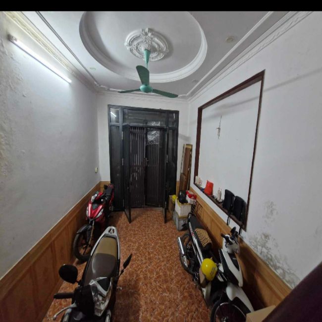 Bán nhà địa chỉ ngõ 61 Bằng Liệt vị trí đắc địa