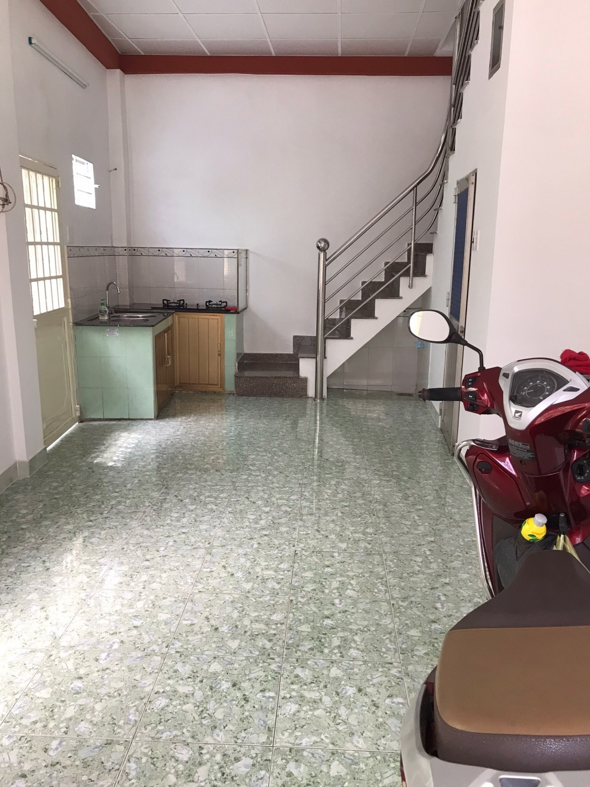 BÁN NHÀ NI SƯ HUỲNH LIÊN P10 TÂN BÌNH - HẺM OTO 4M ĐỖ CỬA - 4X8.5 - 3.X TỶ