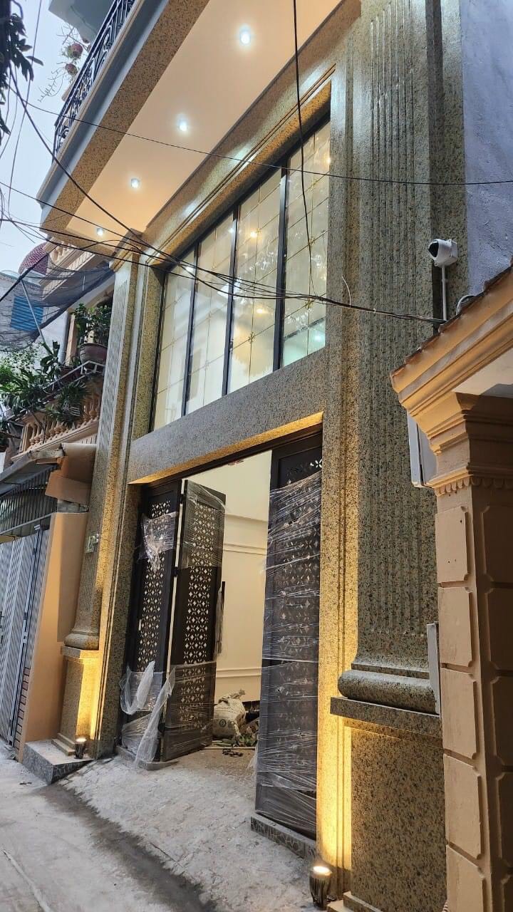 CHDV 7 TẦNG THANG MÁY LẠC LONG QUÂN,TH, 91M, MT 5,5M, 21PNKK, 15M Ô TÔ TRÁNH, CHÀO 21,8 TỶ