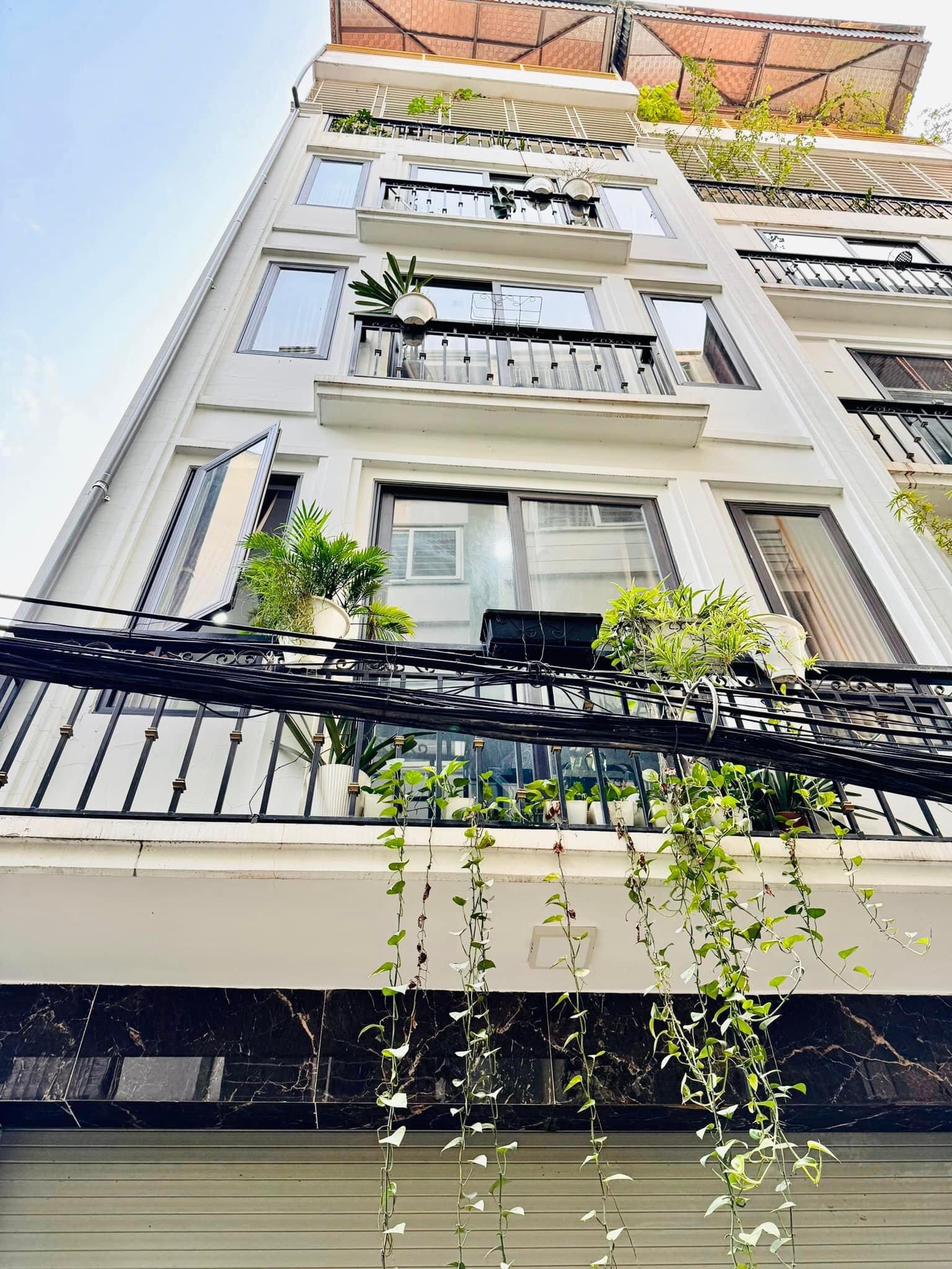 6 TẦNG GARA Ô TÔ LẠC LONG QUÂN,CG, 40M(T2:45M), MT 5M, NGÕ THÔNG, SỔ A4, CHÀO 10.45 TỶ