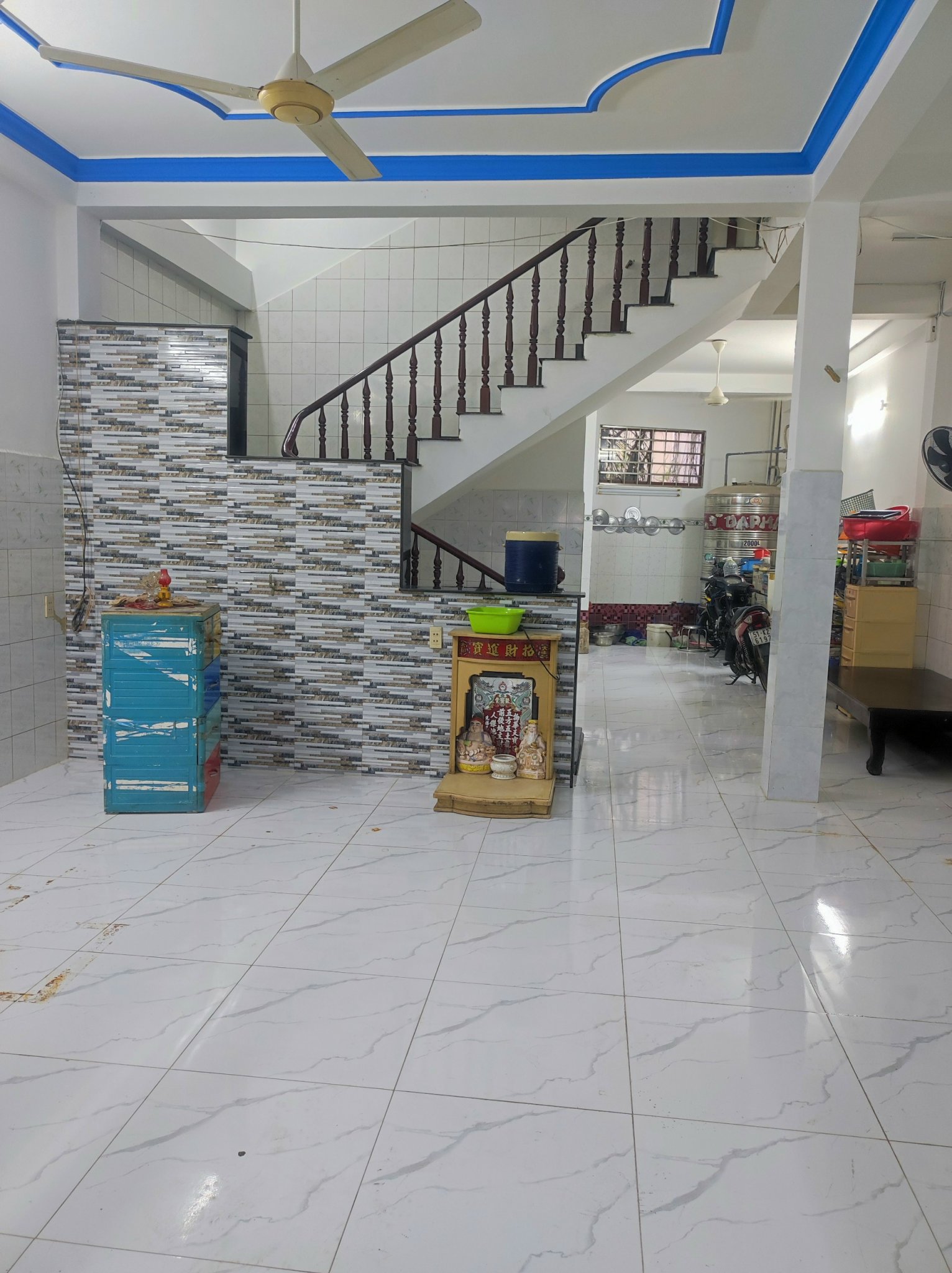 Bán gấp nhà mặt tiền số 223 Kinh Dương Vương ,P12, Quận 6