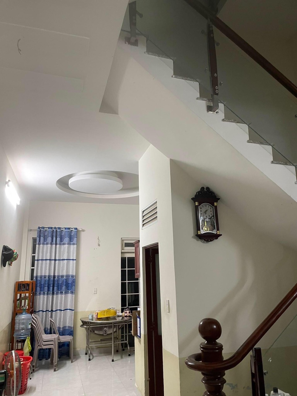 Nhà sạch đẹp gần Cao Đẳng Điện Lực, giá tốt nè a chị!