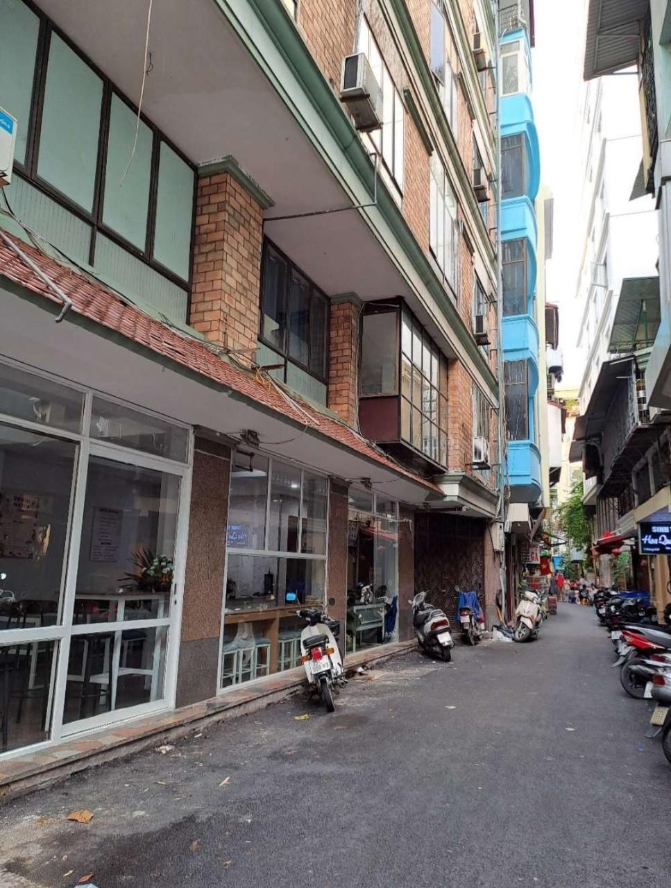 Bán Nhà Ngõ Hàng Chỉ, Hàng Gai, 38m, 5 tầng, mặt tiền 4.5m, 25 tỷ.