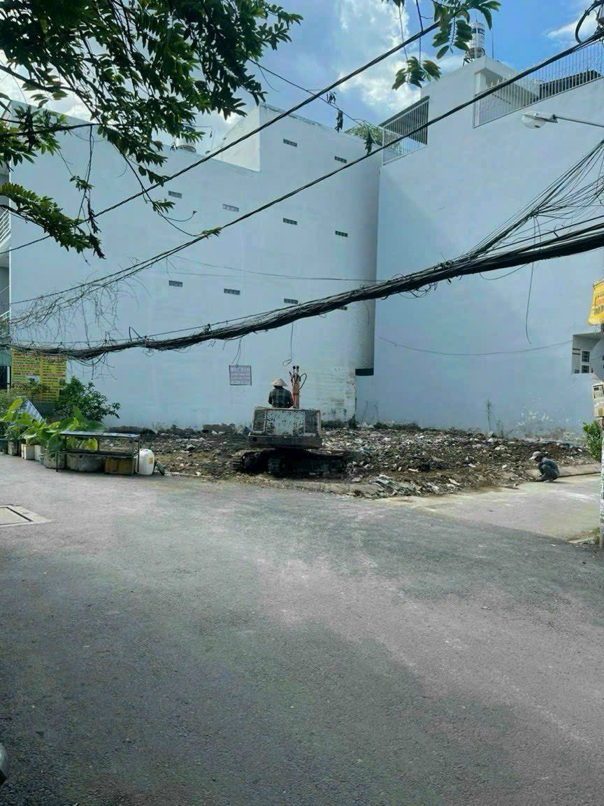 BÁN LÔ ĐẤT NỀN - NHÀ BÈ - DT 5.8X14M- VỊ TRÍ ĐẸP - GIÁ BÁN NHỈNH 4 TỶ TL