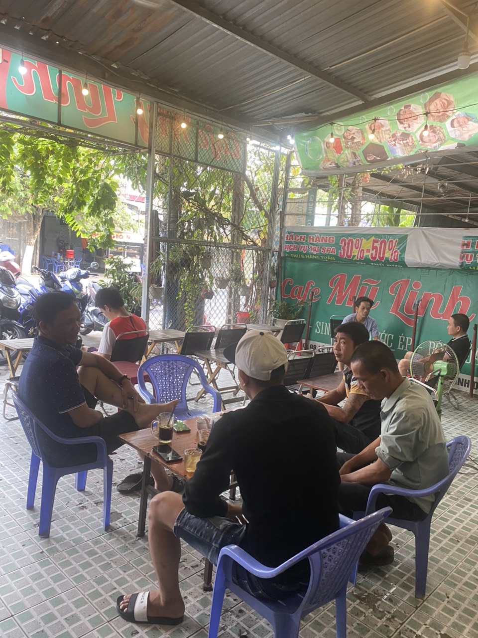 *CẦN SANG LẠI QUÁN CAFE MỸ LINH ĐƯỜNG LÊ VĂN TÁCH - TP DĨ AN - BÌNH DƯƠNG *