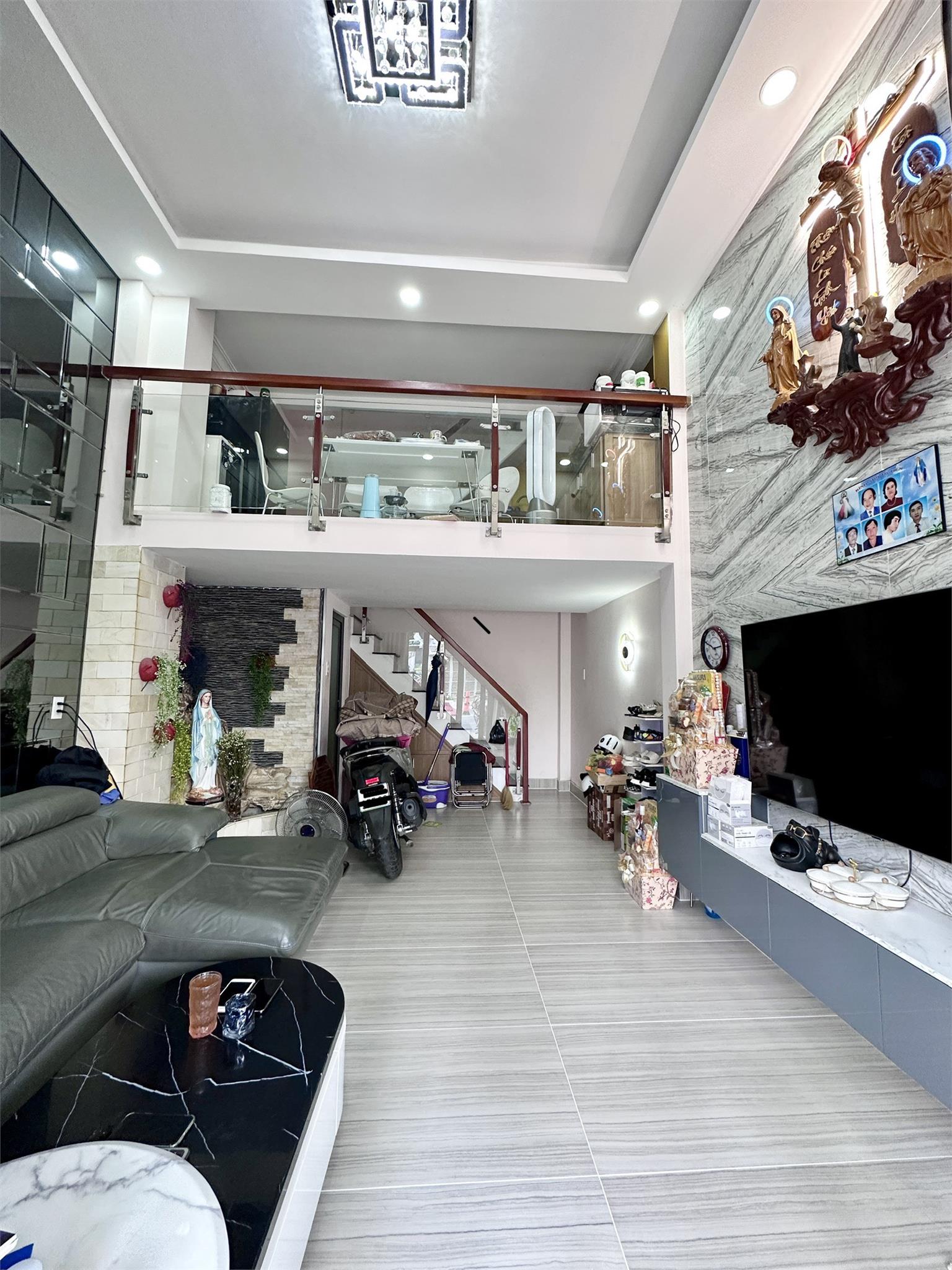 CHÍNH CHỦ CẦN BÁN Căn Nhà Tại 426 Nguyễn Sơn, Phường Phú Thọ Hòa, Quận Tân Phú, HCM