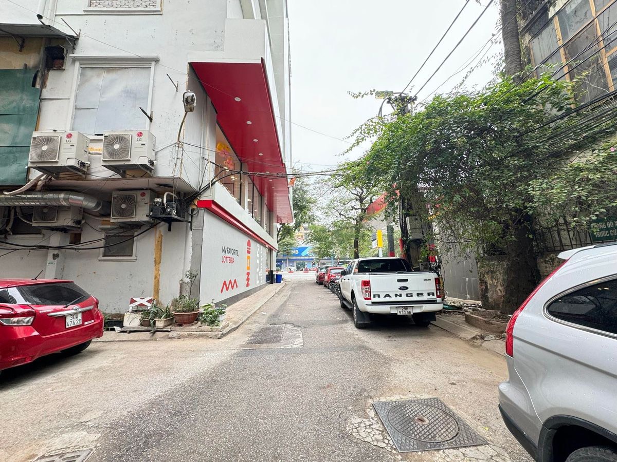 Bán nhà Hoàng Quốc Việt, Cầu Giấy, ngõ phân lô, ô tô, kinh doanh, nhà mới, ngõ thông, 49m2, 13.8 tỷ