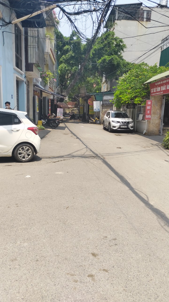 BÁN NHÀ MẶT NGÕ 38 ĐƯỜNG XUÂN LA, QUẬN TÂY HỒ, DIỆN TÍCH 68M, MẶT TIỀN 5M. GẦN CÔNG VIÊN NƯỚC HỒ TÂY