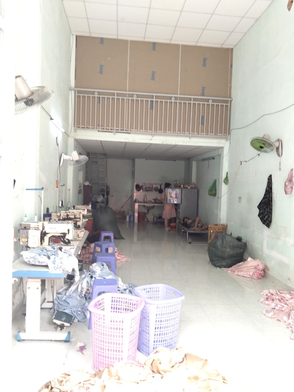 Bán nhà 1/ kế mặt tiền lũy Bán Bích quận Tân Phú 4,4 x 23 hơn 5 tỷ TL