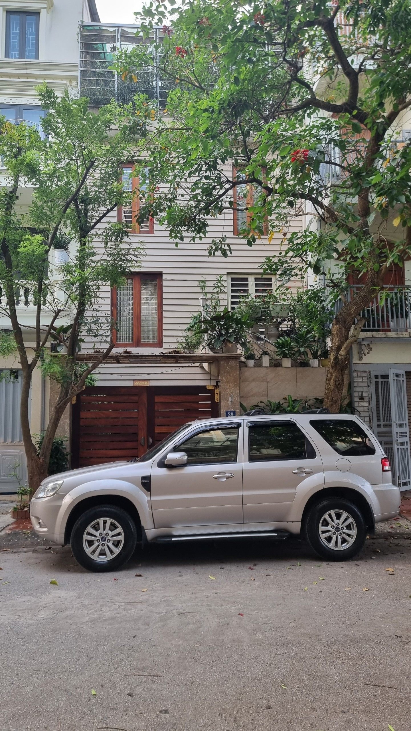 BÁN NHÀ RIÊNG ĐƯỜNG VŨ ĐỨC THẬN, PHƯỜNG VIỆT HƯNG, QUẬN LONG BIÊN, HÀ NỘI