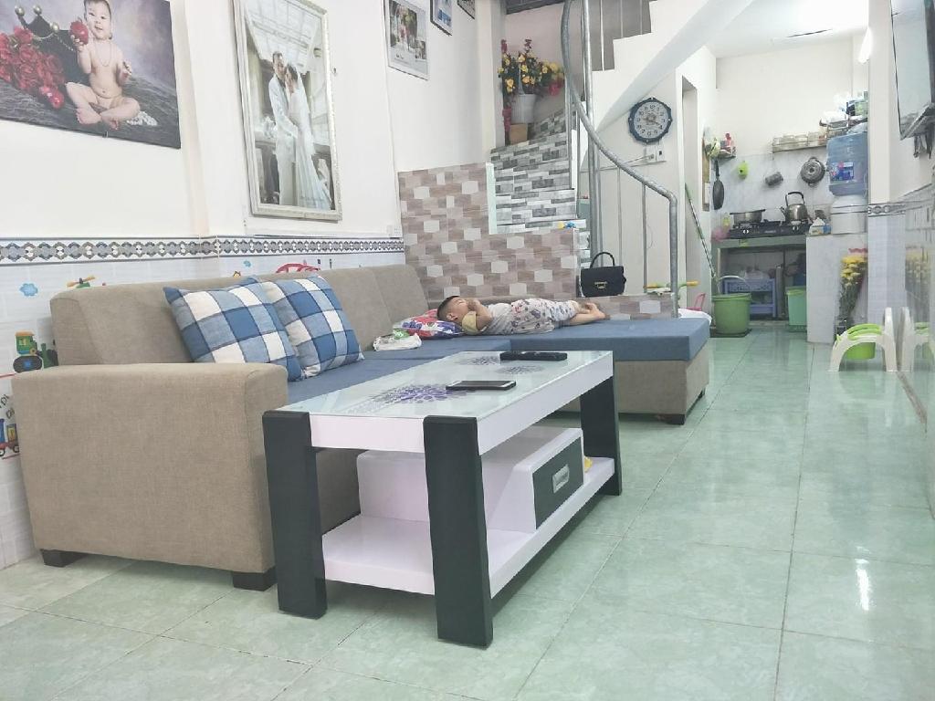 Bán nhà Lý Thánh Tông 24,2m2 2 tầng tại quận Tân Phú chỉ 2.3 tỷ