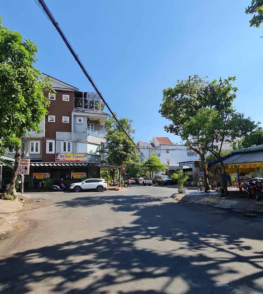 Bán Nhà Phan Cát Tựu, Phường An Lạc A. Bình Tân.DT 40m2 x 2 tầng (5 x 8.2). Nở HậuGiá 5.2 tỷ TL.