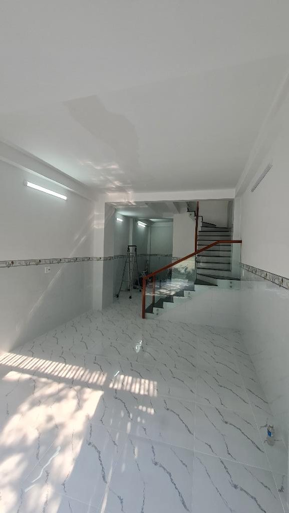 Bán Nhà Hồ Ngọc Lãm, Phường An Lạc. Quận Bình Tân.DT 49m2 x 2 tầng (4 x 12). Giá 4.7 tỷ TL.