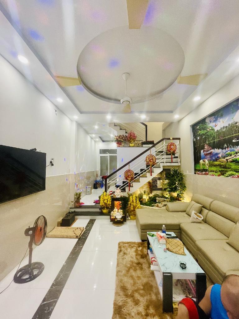 Bán Nhà Đường số 4, Phường An Lạc A, Bình Tân.DT 53m2 x 2 tầng (4.4 x 12). Giá 5 tỷ TL.