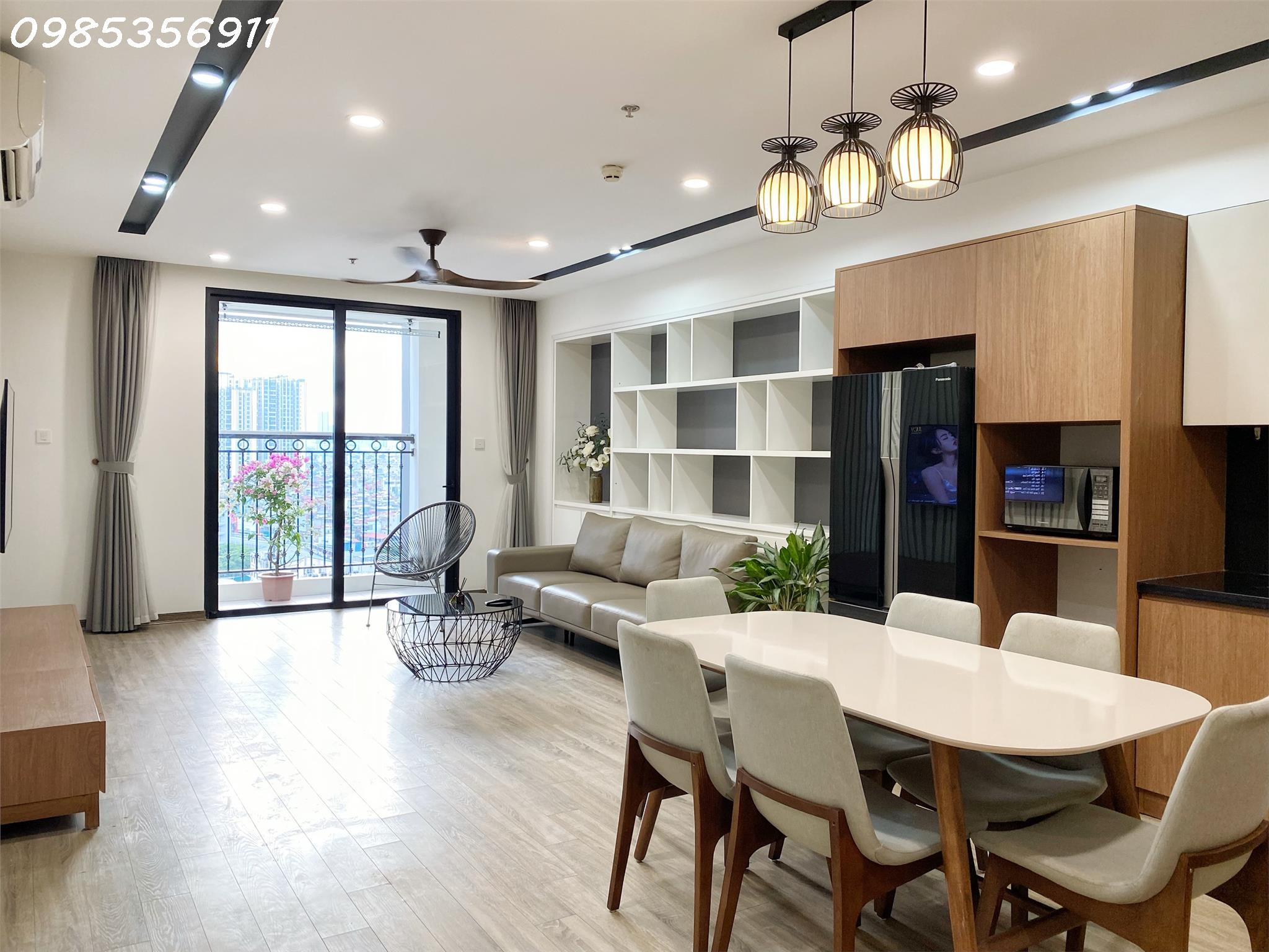 Chính chủ cần bán căn hộ 2pn, diện tích 90m, nhà rộng rãi