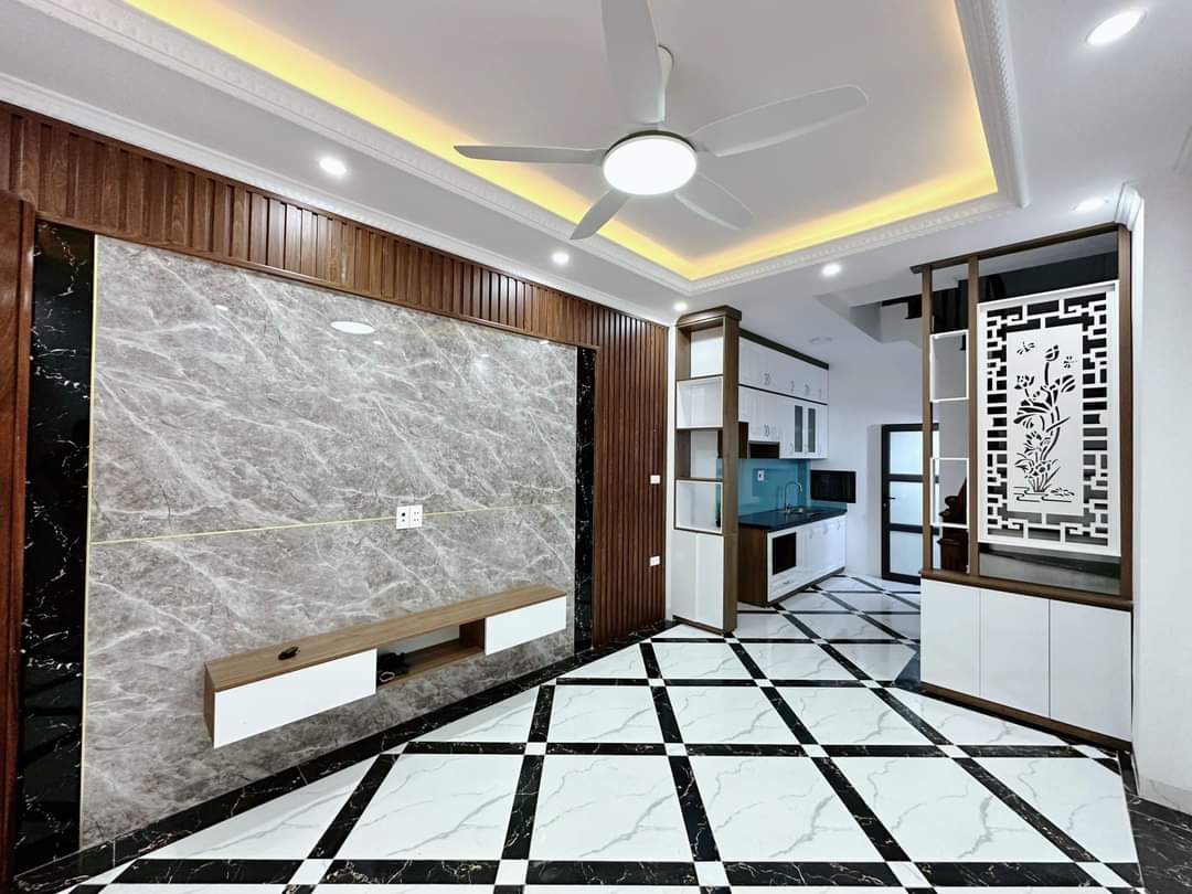 Bán nhà đẹp gần Phú Đô, Tây Mỗ 33M2, 5 Tầng, 3p ngủ rộng, 60m đường ô tô giá 3.4 tỷ