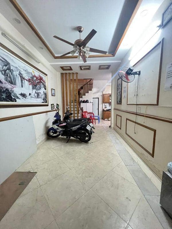 Bán nhà phố Trần Đại Nghĩa, Hai Bà Trưng 38m, 5 tầng.Giá: 5.5 tỷ