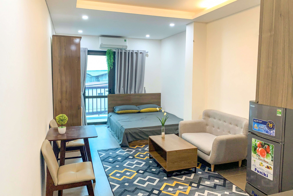 TRUNG KÍNH-CẦU GIẤY 78m2 – 7T –MT 7.2m-THANG MÁY- GẦN PHỐ- DOANH THU ĐỈNH- GIÁ CHÀO 27 TỶ