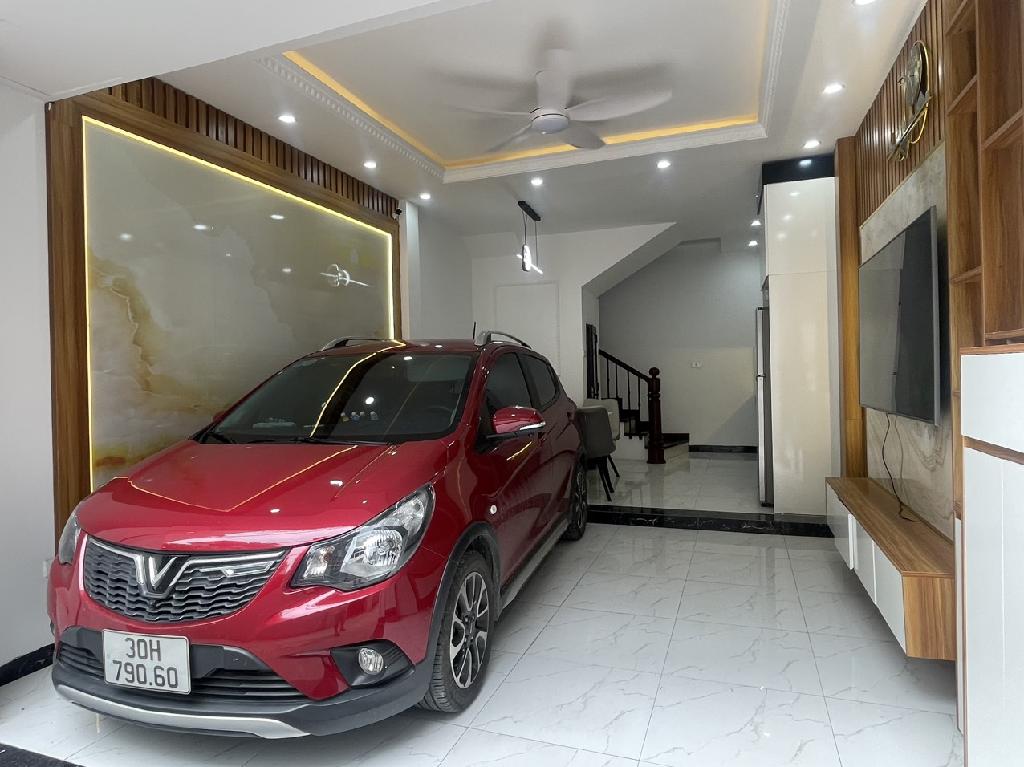 Bán nhà 3T trung tâm TT Đông Anh oto tránh, vào nhà, giá 2,x ( x to ) tỷ TL. LH: 0936123469