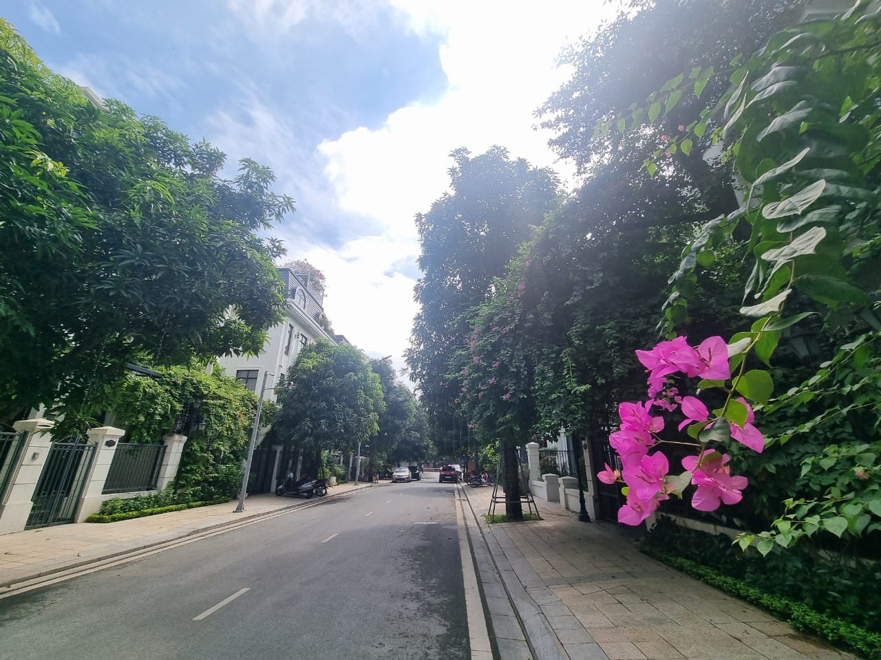 Bán biệt thự Vinhomes Green Bay, không gian sống thượng lưu đẳng cấp