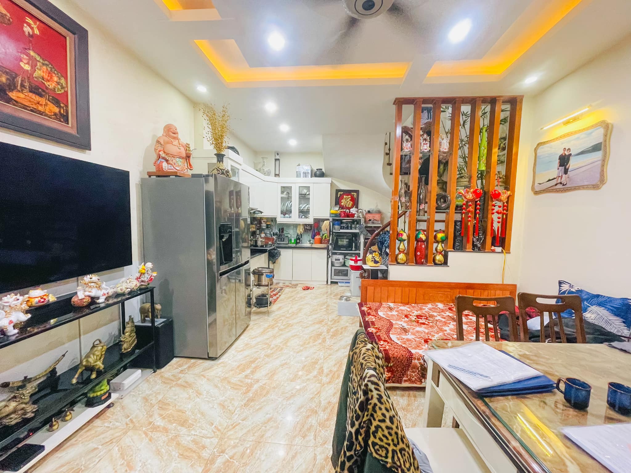 Bán nhà phố Thuỵ Khuê - Tây Hồ DT 37m2 5 tầng MT 4,6m giá 6,9 tỷ. Nhà dân xây - ngõ nông - gần phố