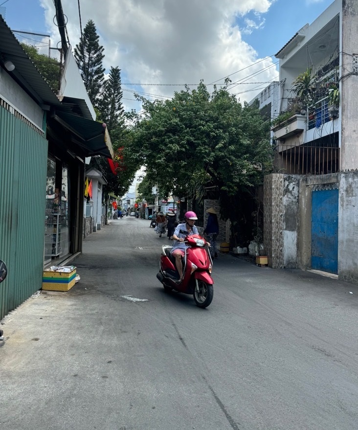 Tòa Nhà 4 tầng 239m2 Lê Đức Thọ Phường 16 Gò Vấp TPHCM Có 20 tỷ x