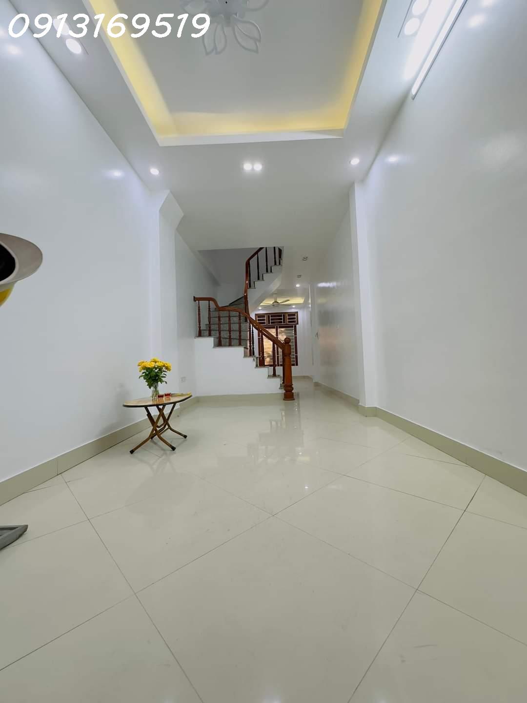 BÁN GẤP NHÀ MỄ TRÌ - NAM TỪ LIÊM 48M 5 MT4.6M LÔ GÓC, Ô TÔ ĐỖ CỔNG, KING DOANH - NHỈNH 7 TỶ