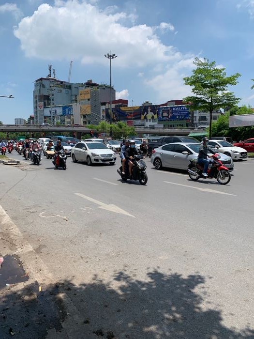 MẶT PHỐ TRƯỜNG CHINH 98M2 MT6 GIÁ 35 TỶ, VỈA HÈ, KINH DOANH