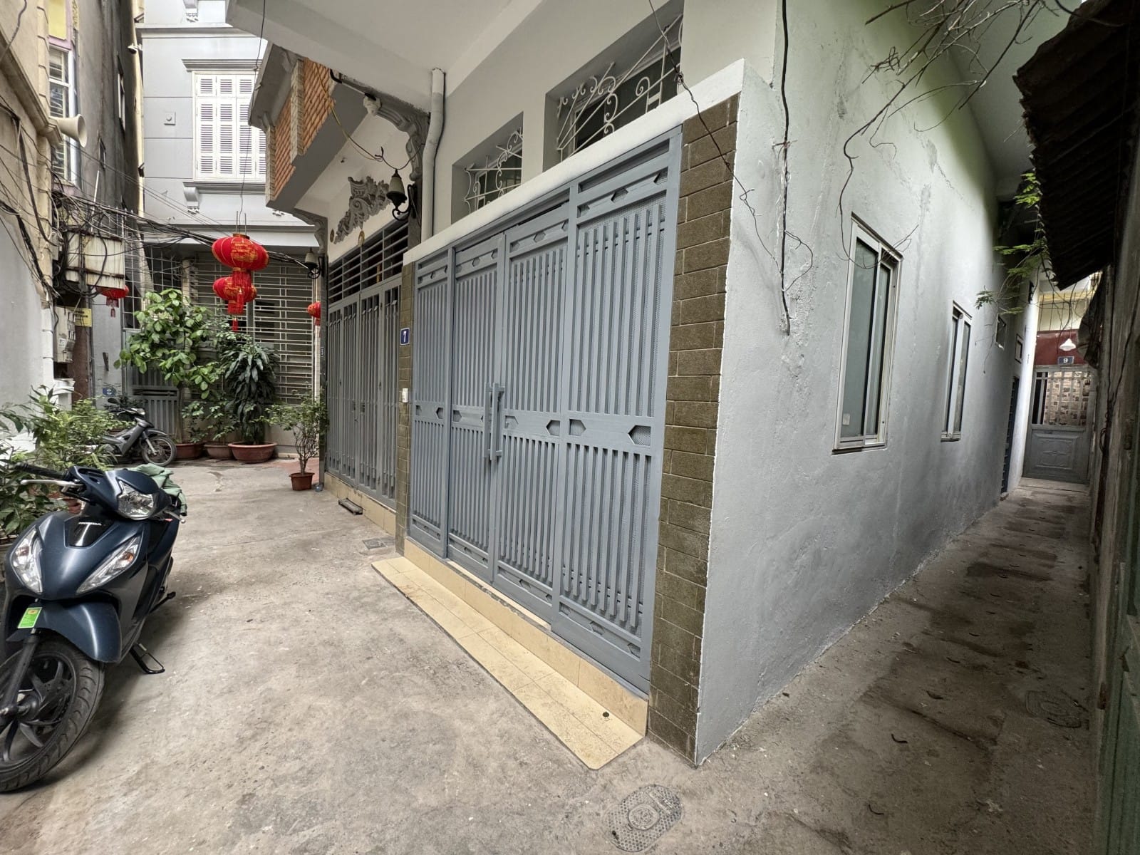 Bán nhà Lô góc Đội Cấn/Hà Nội - Nhà đẹp + thoáng/mát mẻ chỉ 6.95 tỷ