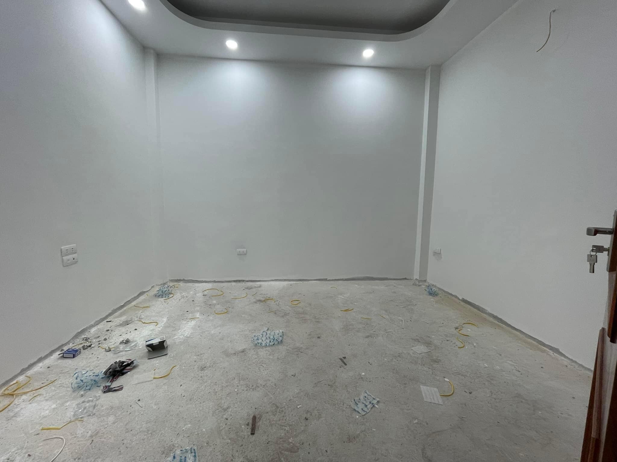 Bán nhà phố Thanh Nhàn, Hai Bà Trưng 38m, 5 tâng. Giá: 7.6 tỷ