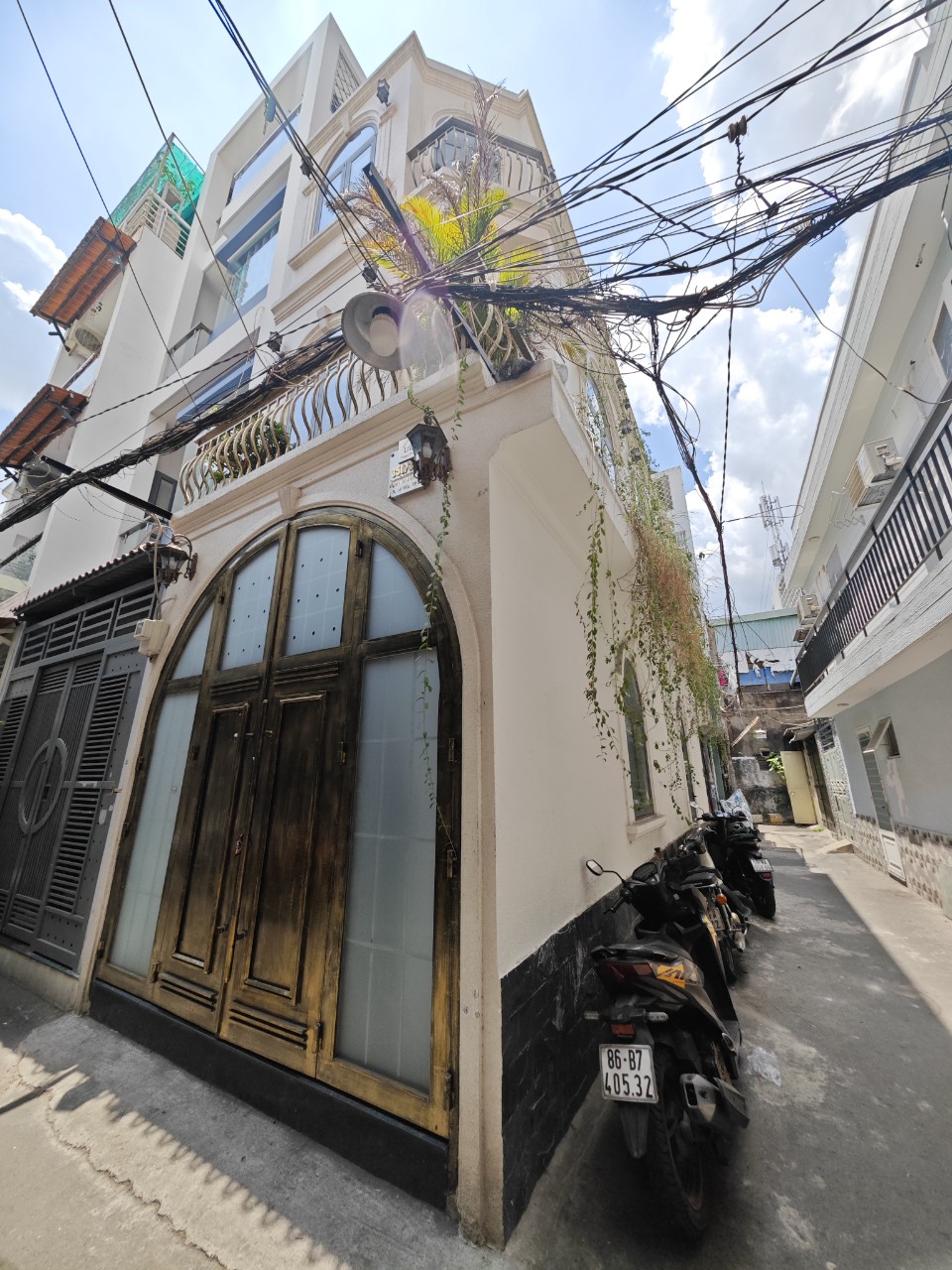 Hiếm ! Nhà 2MT hẻm xe hơi, đường Nguyễn Văn Khối. 32m2, 3Tầng, 4PN. Nhỉnh 4tỷ