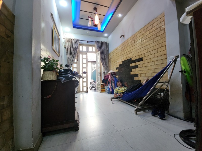 Bán nhà riêng Lương Văn Can 56m2 4pn phường 15 quận 8 giá 3,8 tỷ