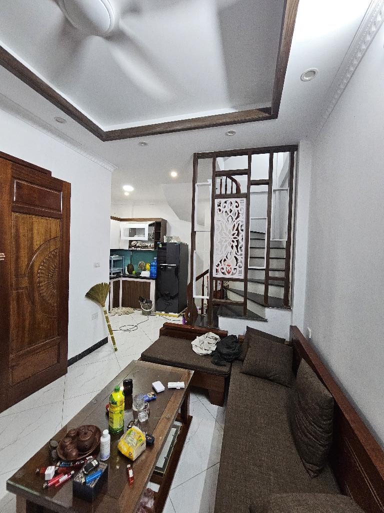 Nhà đẹp phố Đàm Quang Trung, ô tô gần, DT 30m x 5T, MT 4.1m, nhỉnh 3 tỷ